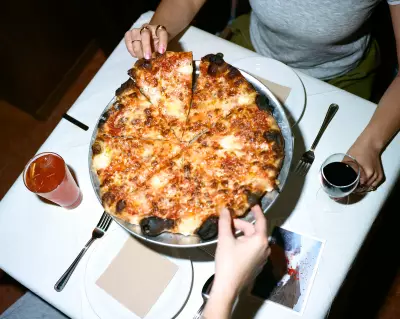 Bar Etna Review: A Sleek Sicilian Pizza Den in Newington Green