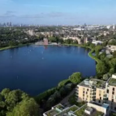 Best London Lidos, Ponds, and Pools to Cool Off This Bank Holiday Weekend