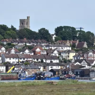 Charming Seaside Town Leigh-on-Sea: Perfect London Daytrip in 45 Mins
