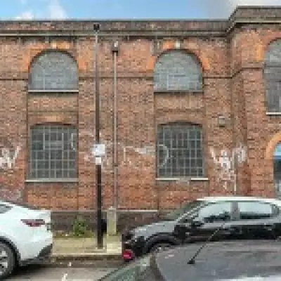 Counter-Terror Police Probe Arson Attack on Former East London Synagogue