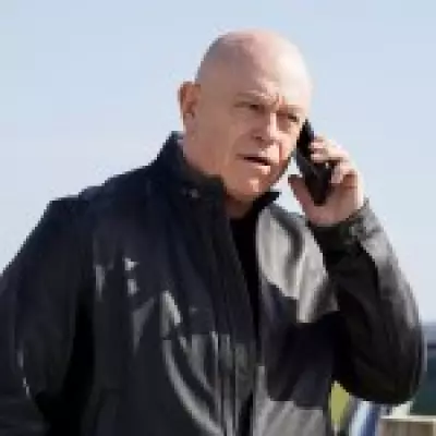 EastEnders: Grant Mitchell's Intervention Backfires, Puts Mark in More Danger