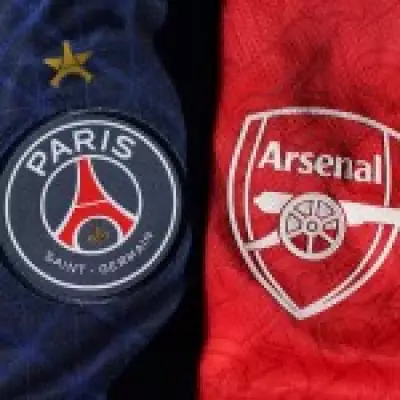 Emmanuel Eboue Hopes Arsenal Sign PSG Star Kvaratskhelia After Champions League Final