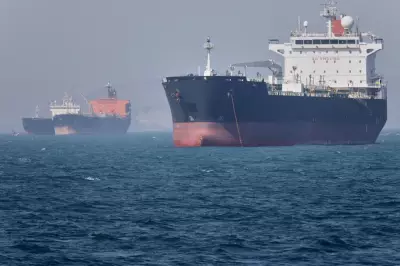 FTSE 100 Set to Dip as Oil Spikes on Hormuz Tensions