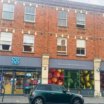 Fulham Residents Relieved as Co-op Withdraws 24-Hour Delivery Plans
