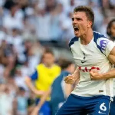 Gary Neville Slams Tottenham Players After Narrowly Avoiding Relegation