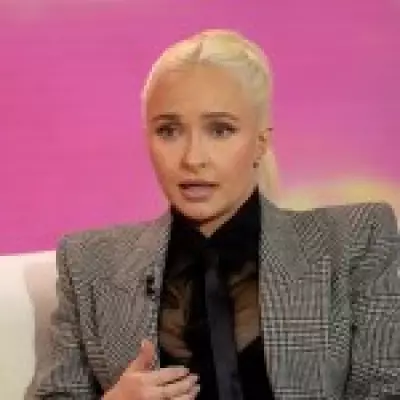 Hayden Panettiere Reveals Oscar Winner Exposed Himself to Her at Party
