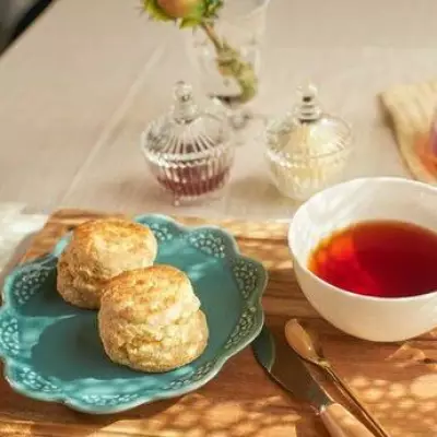 Is London's Most Expensive Afternoon Tea Worth £135?
