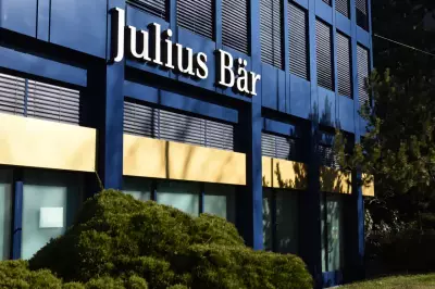 Julius Baer Sees Risk Review, Middle East War Weigh on Inflows