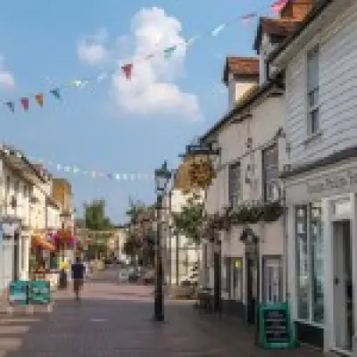 Londoners Flock to 'Magical' Essex Commuter Town for Cheaper Rent