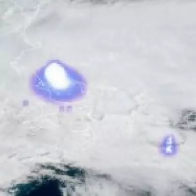 Meteor Explodes Over Massachusetts, Sonic Boom Shakes Homes