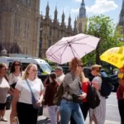 UK Heatwave: Amber Alerts Issued as Temperatures Set to Reach 30°C
