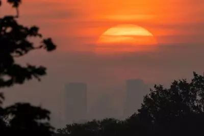 UK Heatwave: Temperatures Near Record Highs for May, Amber Health Alerts Issued