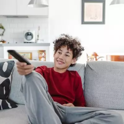 What Age Can You Leave a Child Home Alone? Half Term Guidelines