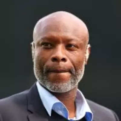 William Gallas Tells Chelsea to Snub Cesc Fabregas and Appoint Diego Simeone
