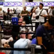 Allow Three Hours for EES Delays at EU Borders, Warns Wizz Air Boss