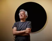 Anish Kapoor Says US Should Be Excluded from Venice Biennale