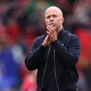 Arne Slot Praises Bruno Fernandes After Liverpool's 3-2 Defeat to Man Utd