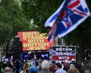 As the Right Gains Ground on Antisemitism, British Jews Face a Political Dilemma