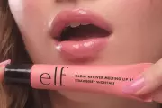 Beauty Fans Save £4 on e.l.f.'s Glossy Lip Balm Bundle for Summer Glow