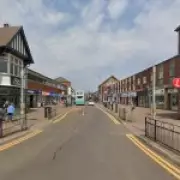 Car Hits Pedestrians in Nottinghamshire, Driver Flees Scene