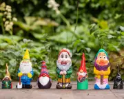Celebrities Call for Permanent End to Gnome Ban at Chelsea Flower Show