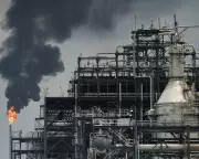 Dangote Refinery Key to UK Jet Fuel Supply Amid Hormuz Crisis