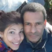Daughter 1,000 Miles Away Fights to Save Dad's Cancer-Stricken Business