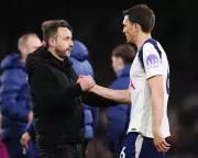 De Zerbi Vows Relegation Fight to the Wire After Spurs Held by Leeds