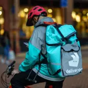 Deliveroo Launches Restaurant Table Booking Service in London