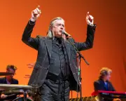 Einstürzende Neubauten on Fifth Decade, New Member, and Counter-Counterculture