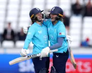 England Edge Past New Zealand in First ODI Thanks to Charlie Dean's Heroics