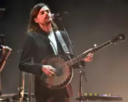 Ex-Mumford & Sons Star Winston Marshall Now a Right-Wing YouTuber