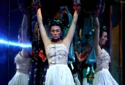 Frida Kahlo Opera, Robot Croupier: Photos of the Day