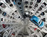 Germany Urged to Wake Up to 'China Shock 2.0' Threat to Industry