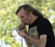 Godfrey Old, Hampstead's Harmonica Man and Pentameters Co-Runner, Dies at 71