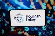 Houlihan Lokey Deal Fees Hit Record $2.6bn Despite Middle East Pause