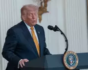 Iran Mocks Trump's 'Project Freedom' as Gulf Allies Block US Operation