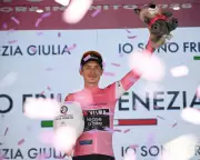 Jonas Vingegaard Takes Giro d'Italia Lead with Solo Summit Stage Win