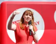 Labour Leadership Turmoil: Starmer's Future and Potential Challengers