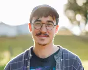 Lee Lai Makes History as First Non-Binary and Graphic Novelist to Win Stella Prize
