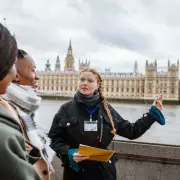 London Tour Guide Reveals the Only Two Good Fish and Chip Spots in the Capital