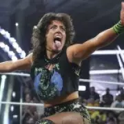 Londoner Lizzy Rain Vows UK Stars Will 'Take Over the World' in WWE