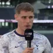 Micky van de Ven hints at Tottenham stay after Liverpool transfer links