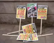 Ministers Urged to Ban Zero-Hours Contracts in UK