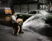 New York Bursts with Color in Harry Gruyaert's Vibrant Photography