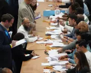 Polls Close in UK Elections, Results to Reshape Political Landscape