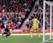 Premier League: Forest, Newcastle, Burnley, Villa, Palace, Everton in Action