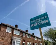 Reform UK Gains Ground in Makerfield Byelection, Challenging Labour Stronghold