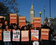 Resident Doctors in England to Stage Four-Day Strike in June