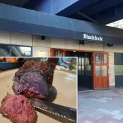 Review: Blacklock Canary Wharf – Steak Under a Bridge
